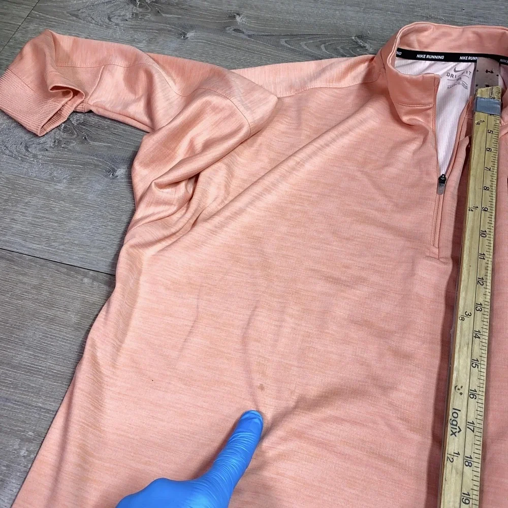 Nike Dri-FIT Running Shirt Mens Medium Pink 1/4 Zip‎ Pullover Long Sleeve Top